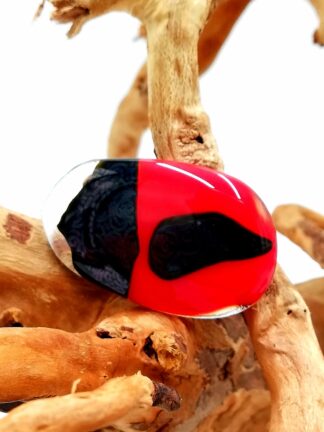 Black Red Transparant
