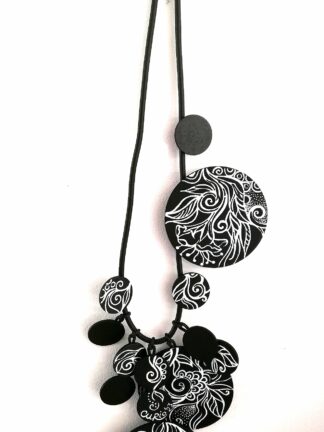 Rubber Necklace 048